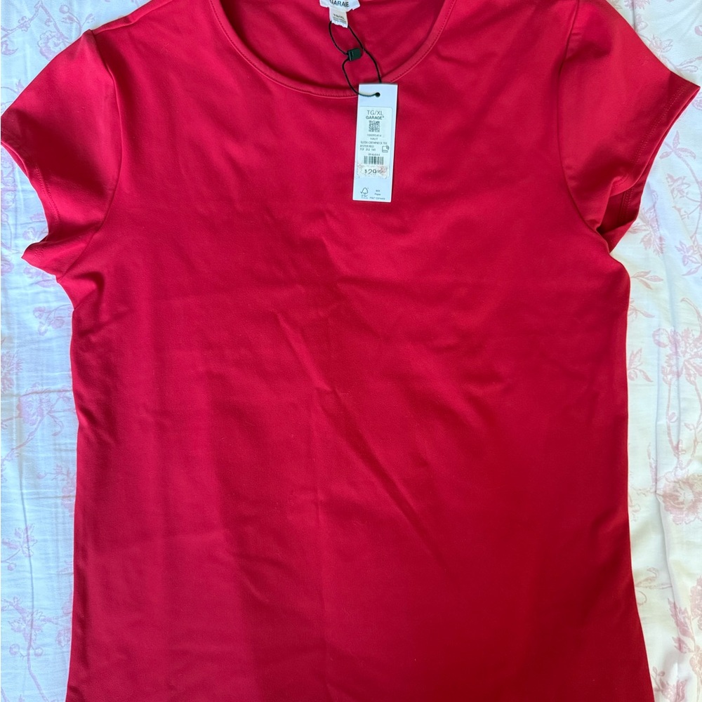 Garage Sleek Crewneck Tee size XL